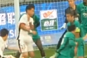 廖力生是否手球？媒体人晒争议瞬间另一个角度视频